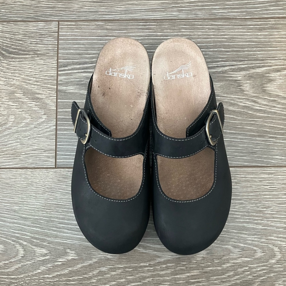 Dansko slip-on Mule Clog Size 9 Black